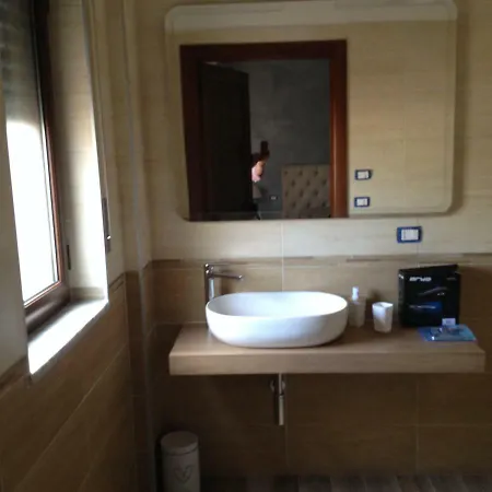 Bed & Breakfast Informis Capua