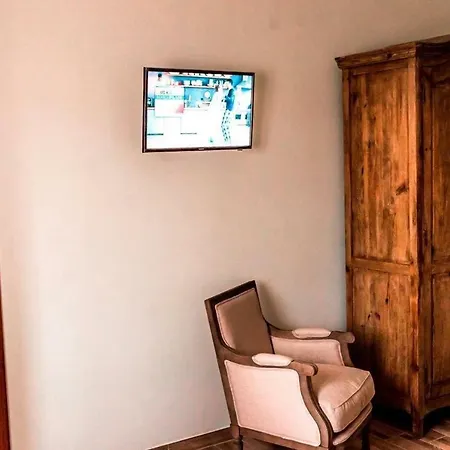 Bed & Breakfast Informis Capua